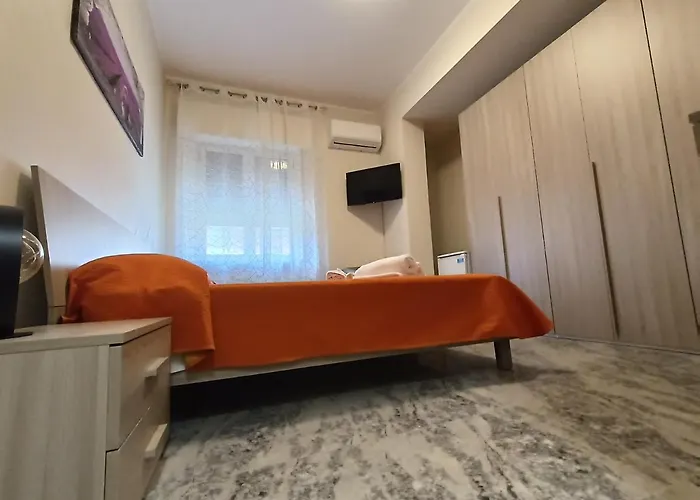 Sole E Mare לינה וארוחת בוקר רוסאנו